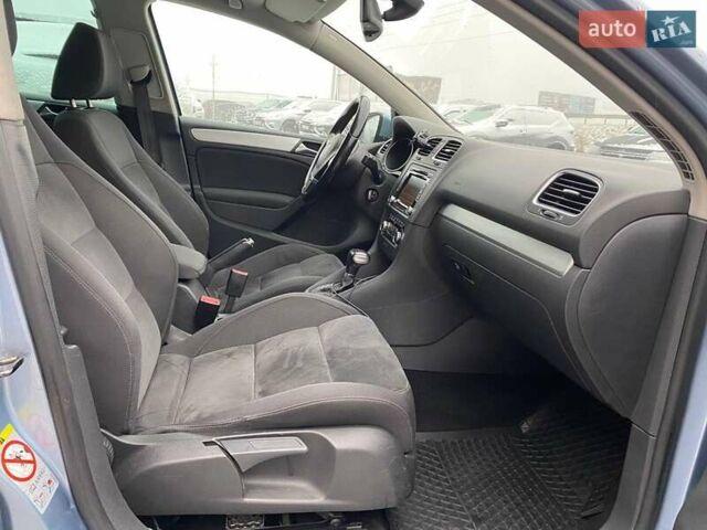 Синий Фольксваген Гольф, объемом двигателя 1.4 л и пробегом 245 тыс. км за 8190 $, фото 15 на Automoto.ua