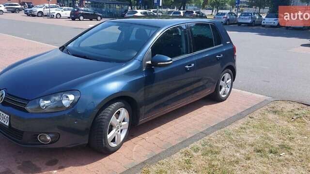 Синий Фольксваген Гольф, объемом двигателя 1.6 л и пробегом 239 тыс. км за 9999 $, фото 68 на Automoto.ua