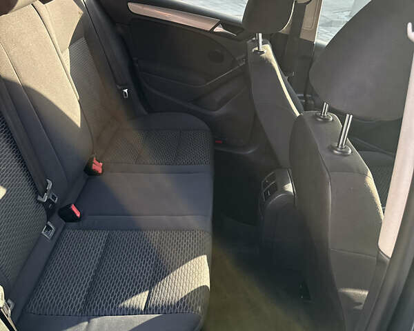 Синий Фольксваген Гольф, объемом двигателя 1.6 л и пробегом 263 тыс. км за 8100 $, фото 21 на Automoto.ua