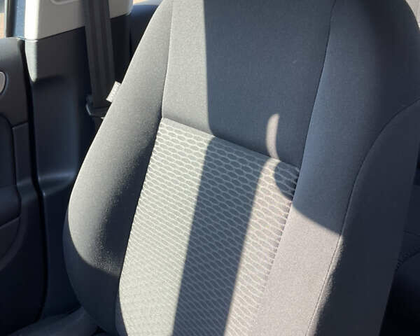 Синій Фольксваген Гольф, об'ємом двигуна 1.39 л та пробігом 213 тис. км за 9200 $, фото 27 на Automoto.ua