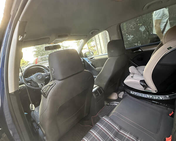 Синій Фольксваген Гольф, об'ємом двигуна 1.6 л та пробігом 260 тис. км за 8750 $, фото 15 на Automoto.ua