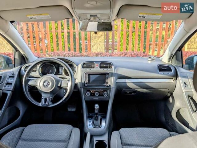 Синий Фольксваген Гольф, объемом двигателя 2.48 л и пробегом 223 тыс. км за 8799 $, фото 6 на Automoto.ua