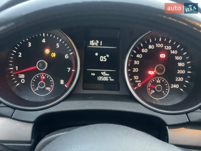 Синій Фольксваген Гольф, об'ємом двигуна 1.39 л та пробігом 136 тис. км за 7300 $, фото 17 на Automoto.ua