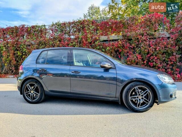 Синий Фольксваген Гольф, объемом двигателя 2.48 л и пробегом 223 тыс. км за 8799 $, фото 2 на Automoto.ua