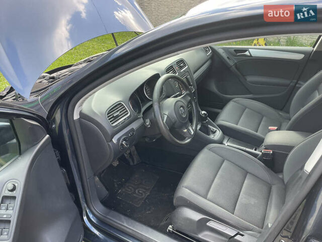 Синий Фольксваген Гольф, объемом двигателя 1.6 л и пробегом 191 тыс. км за 8600 $, фото 9 на Automoto.ua