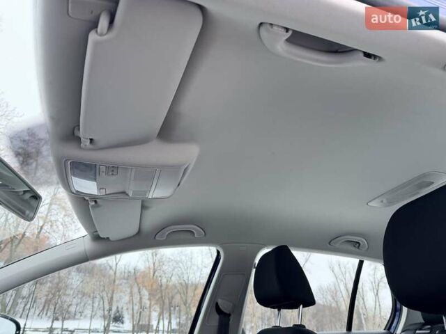 Синий Фольксваген Гольф, объемом двигателя 1.39 л и пробегом 173 тыс. км за 7500 $, фото 84 на Automoto.ua