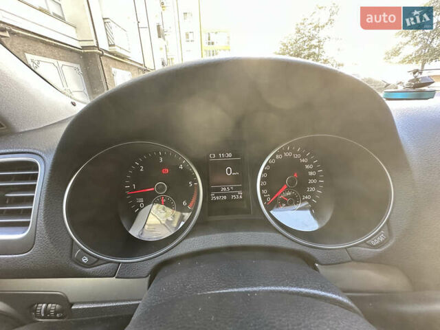 Синій Фольксваген Гольф, об'ємом двигуна 1.6 л та пробігом 260 тис. км за 8750 $, фото 18 на Automoto.ua