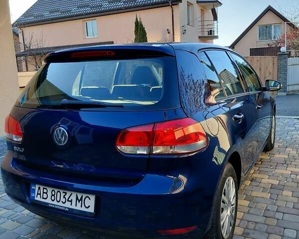 Синий Фольксваген Гольф, объемом двигателя 1.39 л и пробегом 206 тыс. км за 7600 $, фото 4 на Automoto.ua