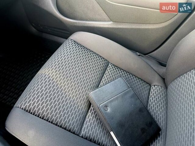 Синий Фольксваген Гольф, объемом двигателя 1.4 л и пробегом 192 тыс. км за 7200 $, фото 24 на Automoto.ua