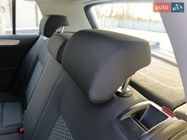 Синій Фольксваген Гольф, об'ємом двигуна 1.4 л та пробігом 193 тис. км за 6950 $, фото 35 на Automoto.ua