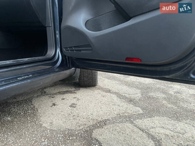 Синій Фольксваген Гольф, об'ємом двигуна 1.39 л та пробігом 136 тис. км за 7300 $, фото 30 на Automoto.ua