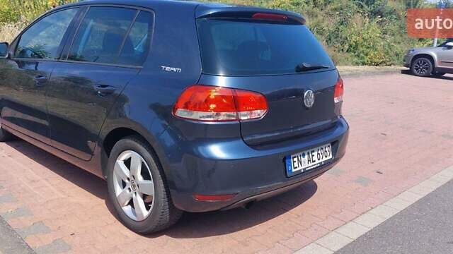 Синий Фольксваген Гольф, объемом двигателя 1.6 л и пробегом 239 тыс. км за 9999 $, фото 66 на Automoto.ua
