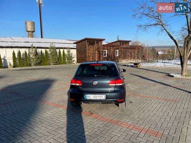 Синий Фольксваген Гольф, объемом двигателя 1.6 л и пробегом 208 тыс. км за 8999 $, фото 29 на Automoto.ua