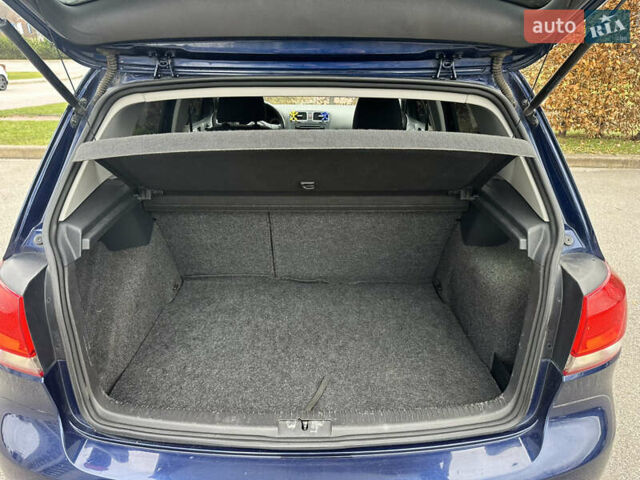 Синий Фольксваген Гольф, объемом двигателя 1.6 л и пробегом 157 тыс. км за 7200 $, фото 21 на Automoto.ua
