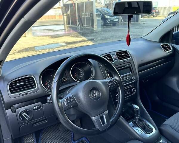 Синий Фольксваген Гольф, объемом двигателя 1.6 л и пробегом 201 тыс. км за 10499 $, фото 24 на Automoto.ua