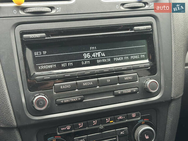 Синий Фольксваген Гольф, объемом двигателя 1.6 л и пробегом 157 тыс. км за 7200 $, фото 34 на Automoto.ua