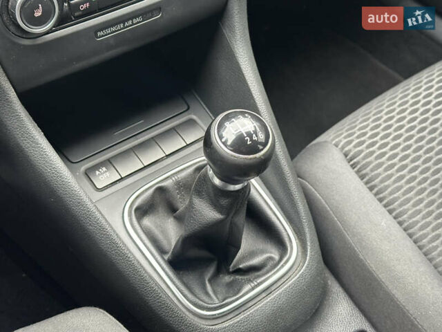 Синий Фольксваген Гольф, объемом двигателя 1.6 л и пробегом 157 тыс. км за 7200 $, фото 36 на Automoto.ua