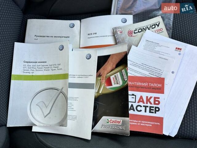 Синий Фольксваген Гольф, объемом двигателя 1.6 л и пробегом 201 тыс. км за 10499 $, фото 40 на Automoto.ua