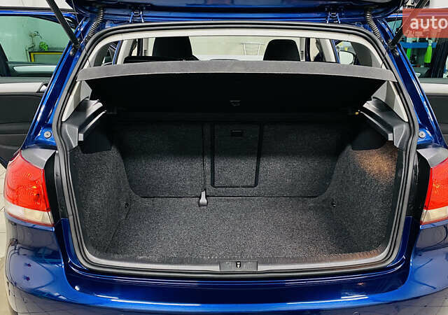 Синій Фольксваген Гольф, об'ємом двигуна 1.4 л та пробігом 207 тис. км за 8200 $, фото 5 на Automoto.ua