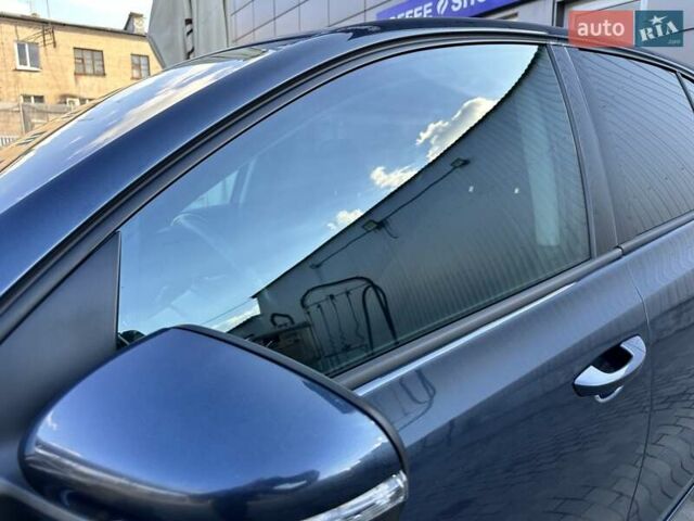 Синий Фольксваген Гольф, объемом двигателя 1.6 л и пробегом 201 тыс. км за 10499 $, фото 19 на Automoto.ua