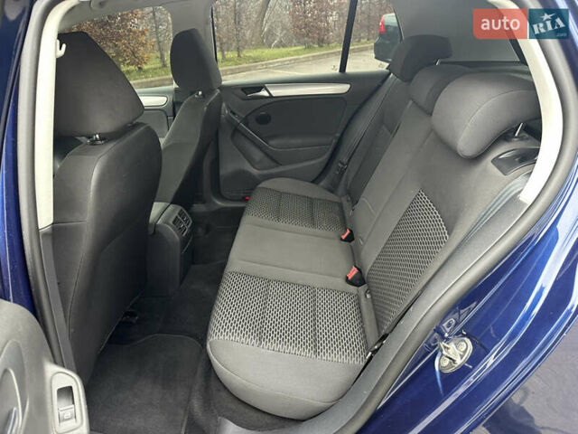 Синий Фольксваген Гольф, объемом двигателя 1.6 л и пробегом 157 тыс. км за 7200 $, фото 20 на Automoto.ua