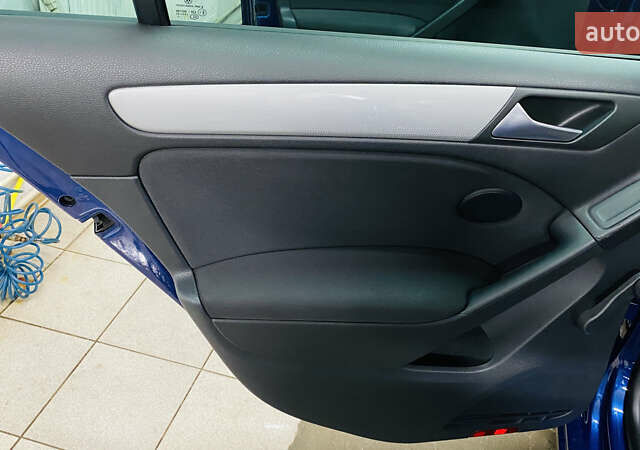 Синій Фольксваген Гольф, об'ємом двигуна 1.4 л та пробігом 207 тис. км за 8200 $, фото 8 на Automoto.ua