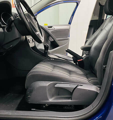 Синій Фольксваген Гольф, об'ємом двигуна 1.4 л та пробігом 207 тис. км за 8200 $, фото 22 на Automoto.ua