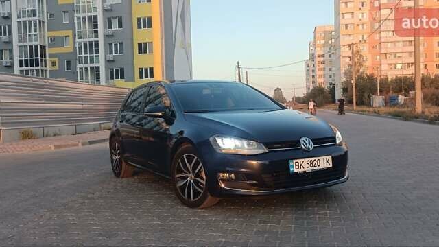 Синий Фольксваген Гольф, объемом двигателя 1.97 л и пробегом 153 тыс. км за 14399 $, фото 2 на Automoto.ua