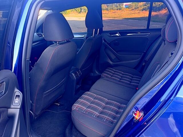 Синій Фольксваген Гольф, об'ємом двигуна 2 л та пробігом 188 тис. км за 11000 $, фото 6 на Automoto.ua