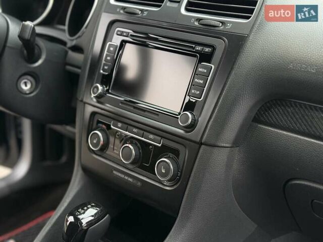 Синий Фольксваген Гольф, объемом двигателя 2.48 л и пробегом 224 тыс. км за 7700 $, фото 17 на Automoto.ua