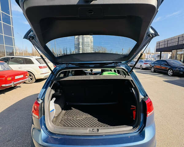 Синій Фольксваген Гольф, об'ємом двигуна 1.4 л та пробігом 182 тис. км за 9800 $, фото 4 на Automoto.ua