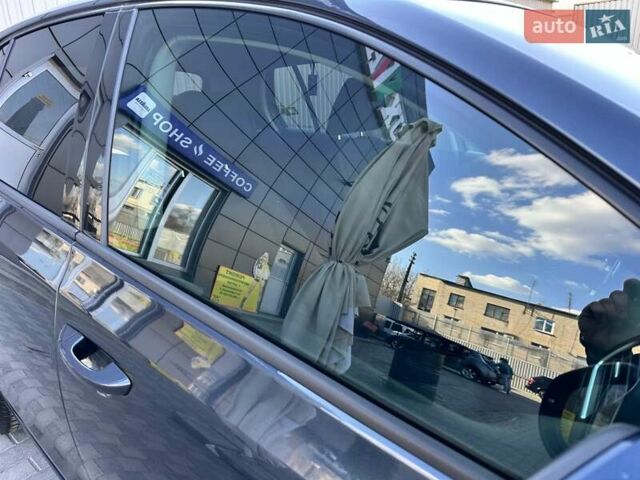 Синий Фольксваген Гольф, объемом двигателя 1.6 л и пробегом 201 тыс. км за 10499 $, фото 16 на Automoto.ua