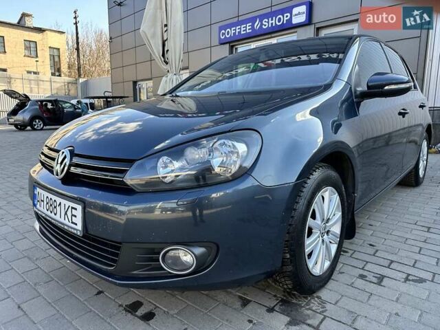 Синий Фольксваген Гольф, объемом двигателя 1.6 л и пробегом 201 тыс. км за 10499 $, фото 1 на Automoto.ua