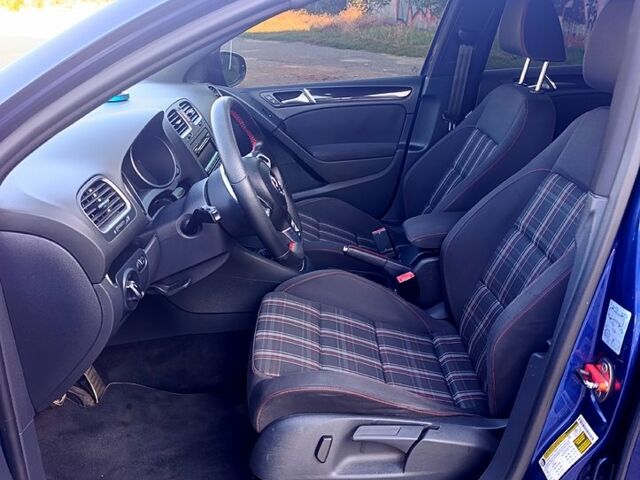 Синій Фольксваген Гольф, об'ємом двигуна 2 л та пробігом 188 тис. км за 11000 $, фото 5 на Automoto.ua