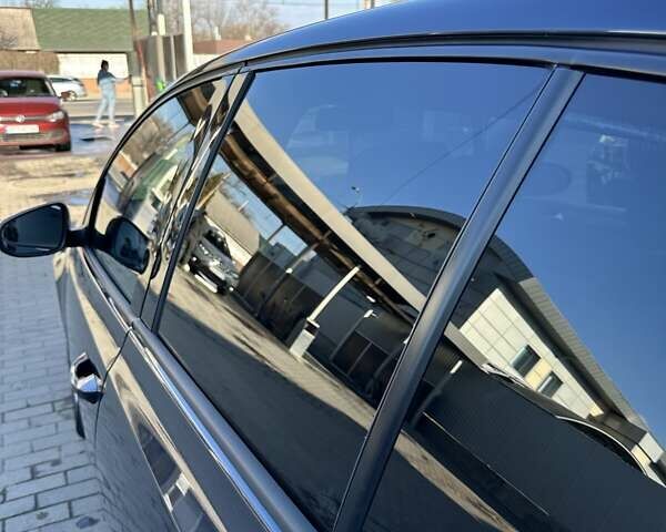 Синий Фольксваген Гольф, объемом двигателя 1.6 л и пробегом 201 тыс. км за 10499 $, фото 8 на Automoto.ua