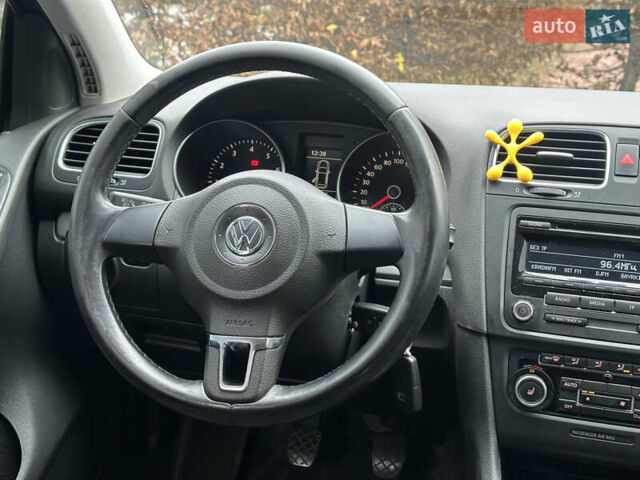 Синий Фольксваген Гольф, объемом двигателя 1.6 л и пробегом 157 тыс. км за 7200 $, фото 29 на Automoto.ua