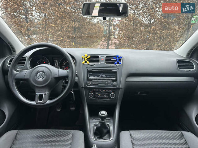 Синий Фольксваген Гольф, объемом двигателя 1.6 л и пробегом 157 тыс. км за 7200 $, фото 28 на Automoto.ua