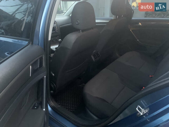 Синий Фольксваген Гольф, объемом двигателя 1.4 л и пробегом 192 тыс. км за 9850 $, фото 29 на Automoto.ua