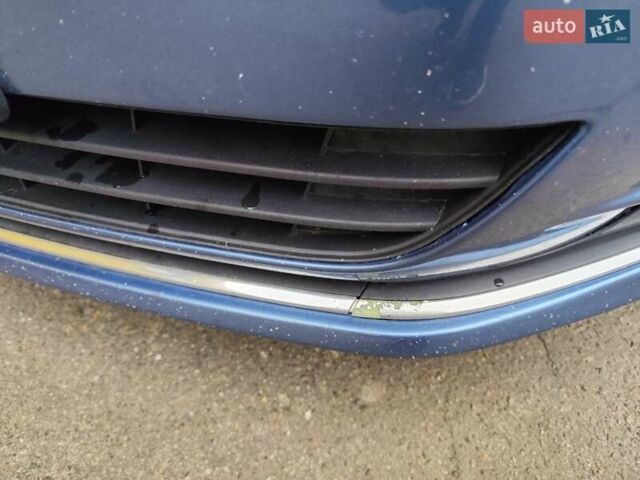 Синий Фольксваген Гольф, объемом двигателя 1.39 л и пробегом 194 тыс. км за 14000 $, фото 28 на Automoto.ua