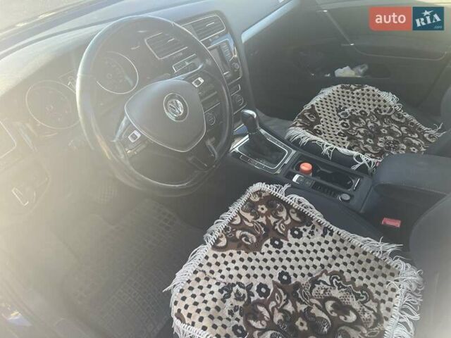 Синий Фольксваген Гольф, объемом двигателя 1.6 л и пробегом 217 тыс. км за 10900 $, фото 3 на Automoto.ua