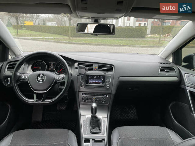 Синий Фольксваген Гольф, объемом двигателя 1.97 л и пробегом 279 тыс. км за 12300 $, фото 14 на Automoto.ua