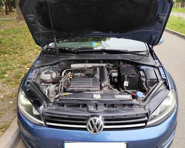 Синий Фольксваген Гольф, объемом двигателя 1.39 л и пробегом 194 тыс. км за 14000 $, фото 8 на Automoto.ua
