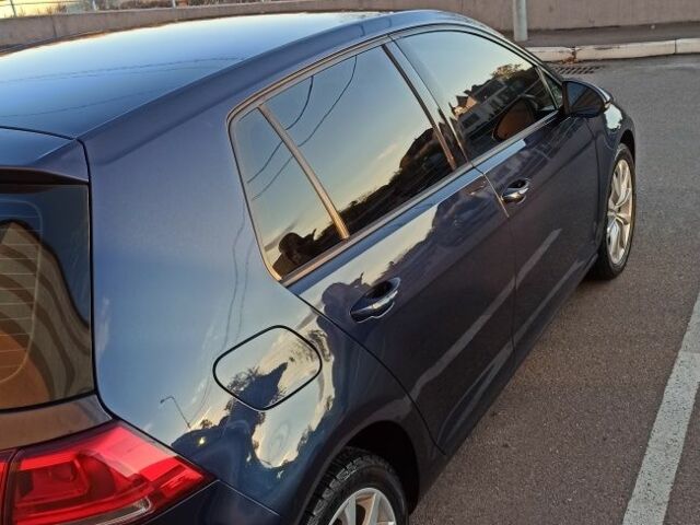 Фольксваген Гольф 2013 в Киеве на Automoto.ua Синий Фольксваген Гольф, объемом двигателя 1.4 л и пробегом 160 тыс. км за 11600 $, фото 19 на Automoto.ua