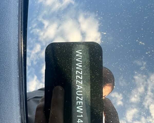 Синий Фольксваген Гольф, объемом двигателя 1.6 л и пробегом 217 тыс. км за 10900 $, фото 1 на Automoto.ua