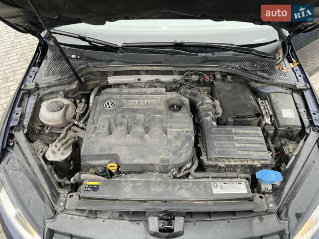Синий Фольксваген Гольф, объемом двигателя 1.97 л и пробегом 279 тыс. км за 12300 $, фото 17 на Automoto.ua