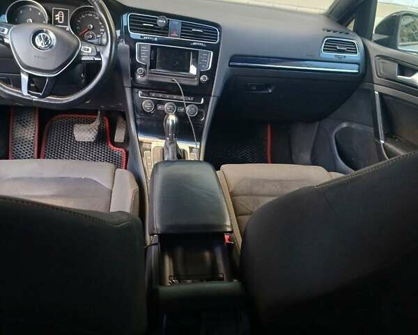 Синій Фольксваген Гольф, об'ємом двигуна 1.97 л та пробігом 195 тис. км за 13500 $, фото 7 на Automoto.ua