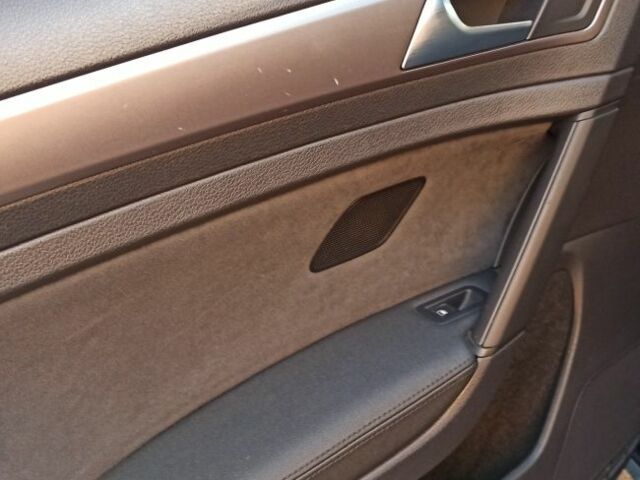 Фольксваген Гольф 2013 в Киеве на Automoto.ua Синий Фольксваген Гольф, объемом двигателя 1.4 л и пробегом 160 тыс. км за 11600 $, фото 14 на Automoto.ua