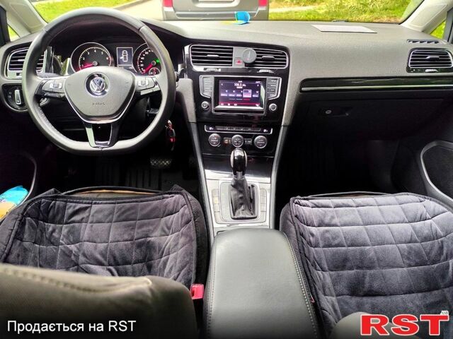 Синий Фольксваген Гольф, объемом двигателя 1.4 л и пробегом 194 тыс. км за 14000 $, фото 6 на Automoto.ua