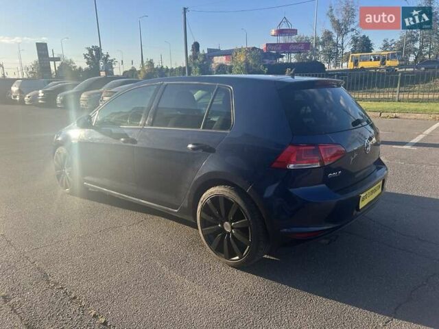 Синий Фольксваген Гольф, объемом двигателя 1.6 л и пробегом 217 тыс. км за 10900 $, фото 4 на Automoto.ua