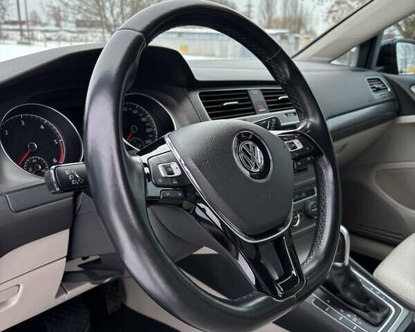 Синий Фольксваген Гольф, объемом двигателя 1.97 л и пробегом 106 тыс. км за 15400 $, фото 18 на Automoto.ua